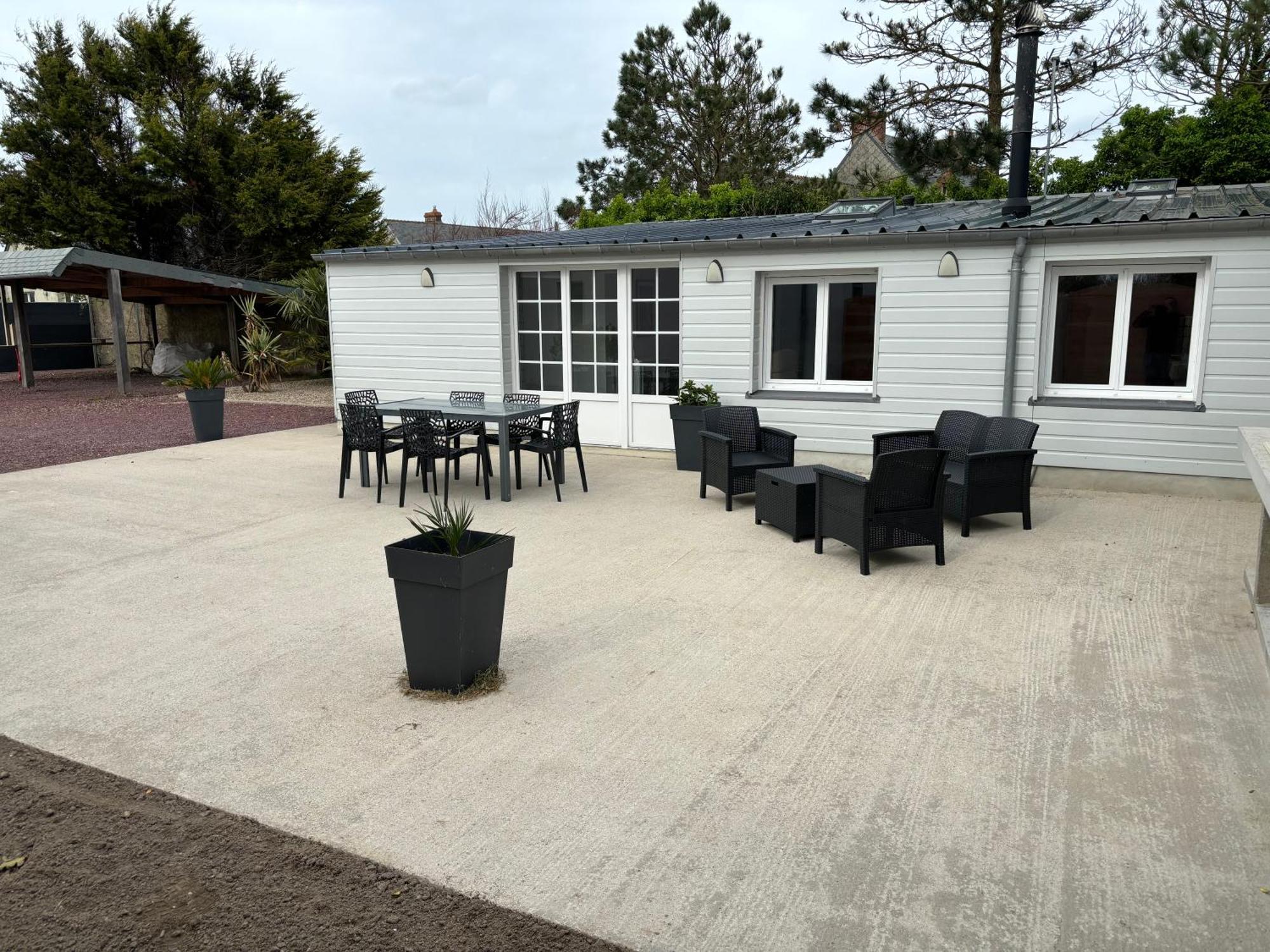 Gite Acces Direct A La Plage Du Dday Saint-Marcouf Экстерьер фото
